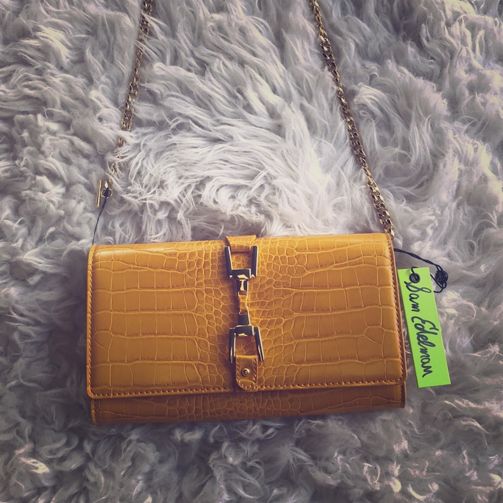 Gigi Convertible Clutch